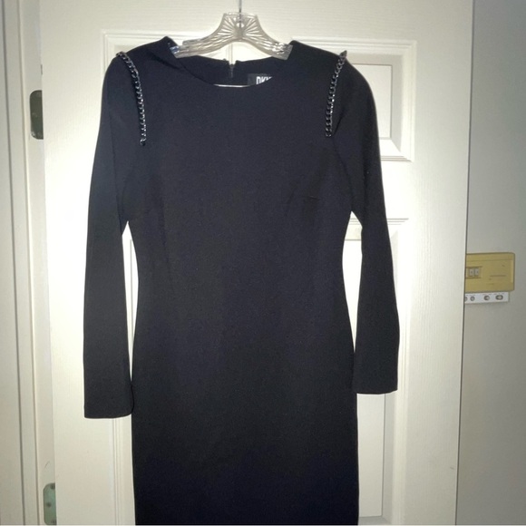NWT- DKNY Black Chain shoulder accented
Stunning Dress - Picture 6 of 7